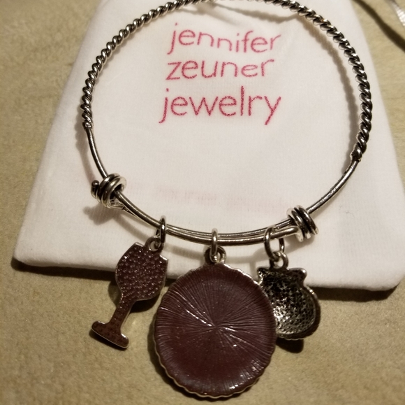 Jennifer Zeuner Jewelry - Picture 3 of 3